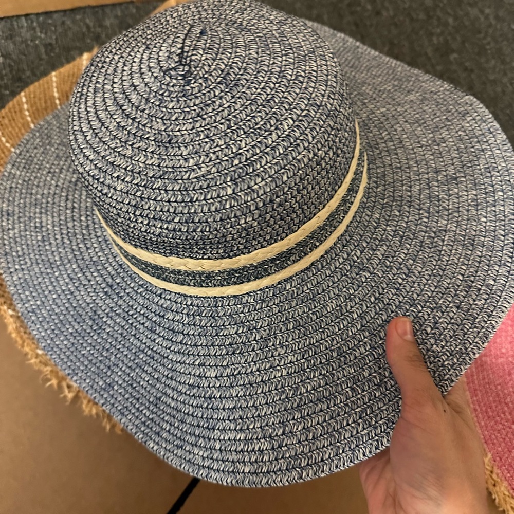 Italian hat new
